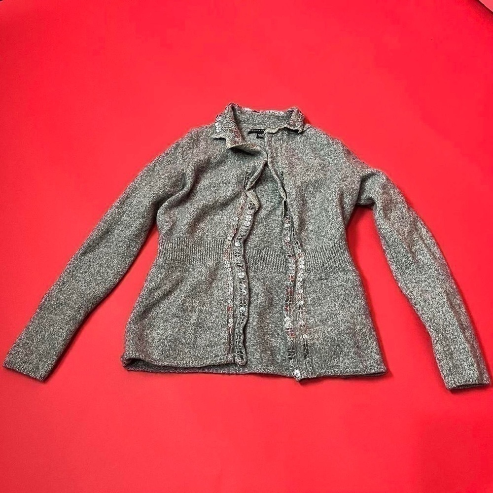 Grey cardigan with sequin detail 🤍🤍​​​​​​​​​​​​​​​​​​​​​